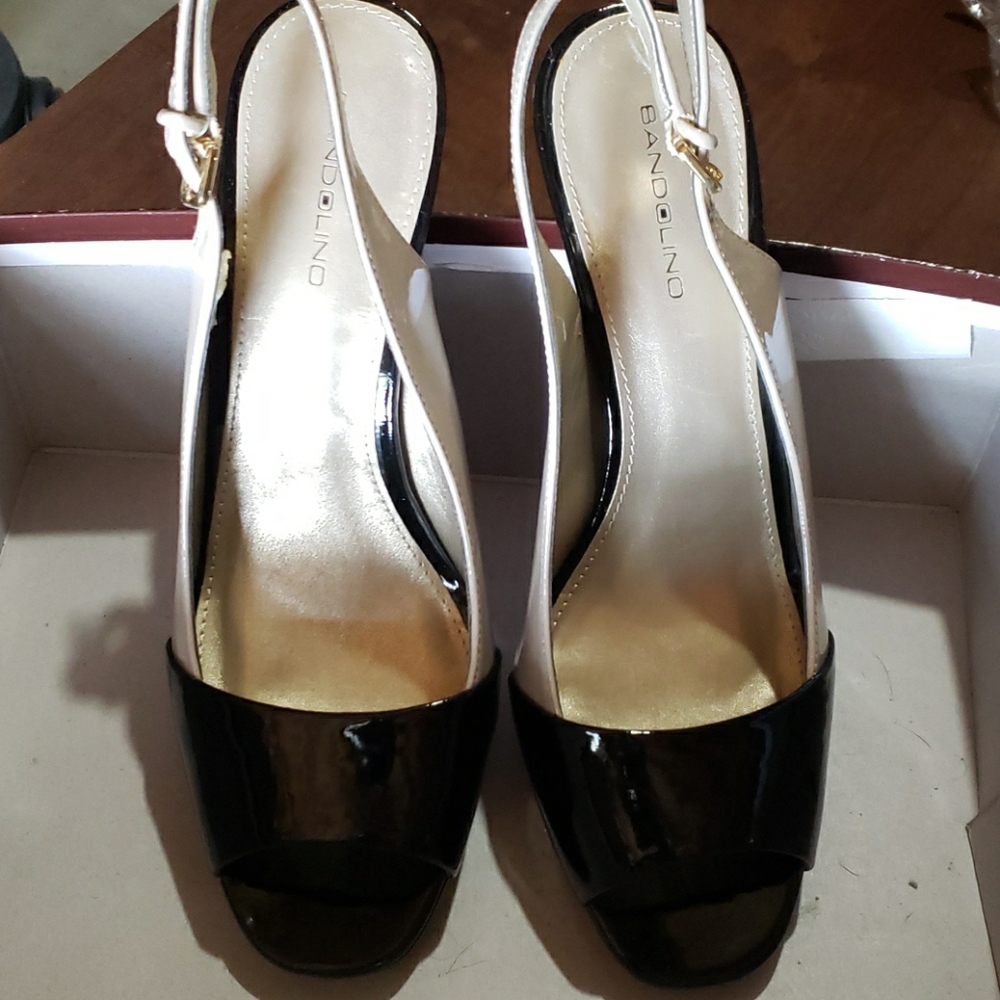 Bandolino open toe pumps size 9 brand new